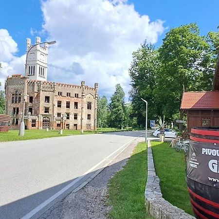 Pivovar A Penzion Grasel Český Rudolec Buitenkant foto