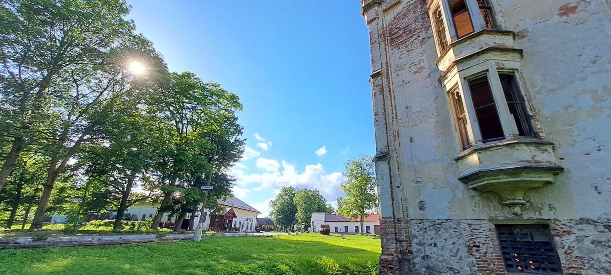 Pivovar A Penzion Grasel Český Rudolec Buitenkant foto